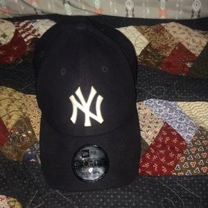 Yankees hat